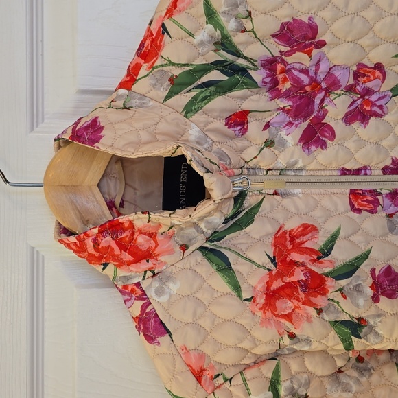 Lands' End Women's Quilted Floral Jacket Lightweight Coat  Ivory Green SZ Medium - Picture 4 of 15